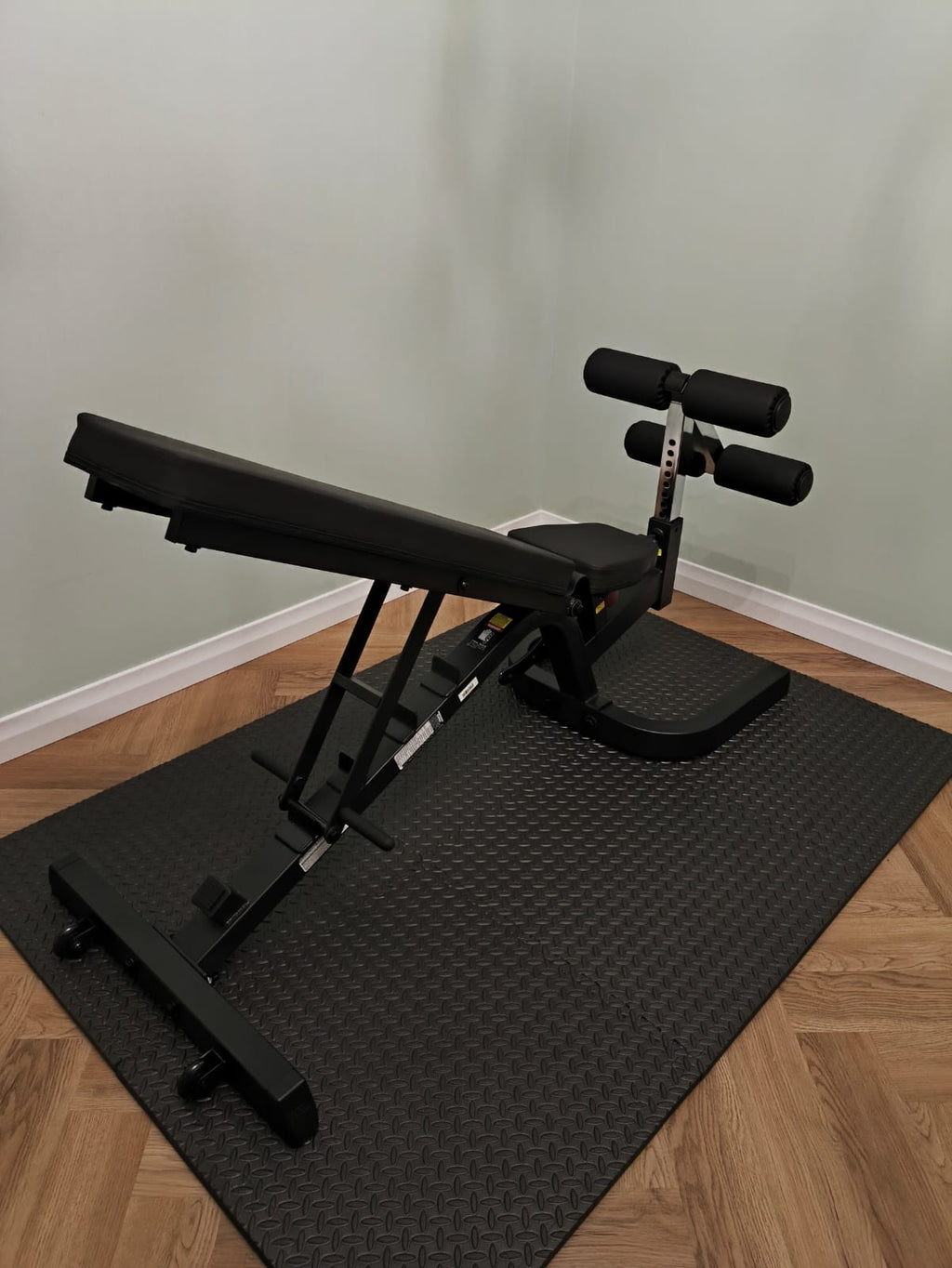 Body-Solid GFID71B Heavy Duty Flat/Incline/Decline Bench, view 9